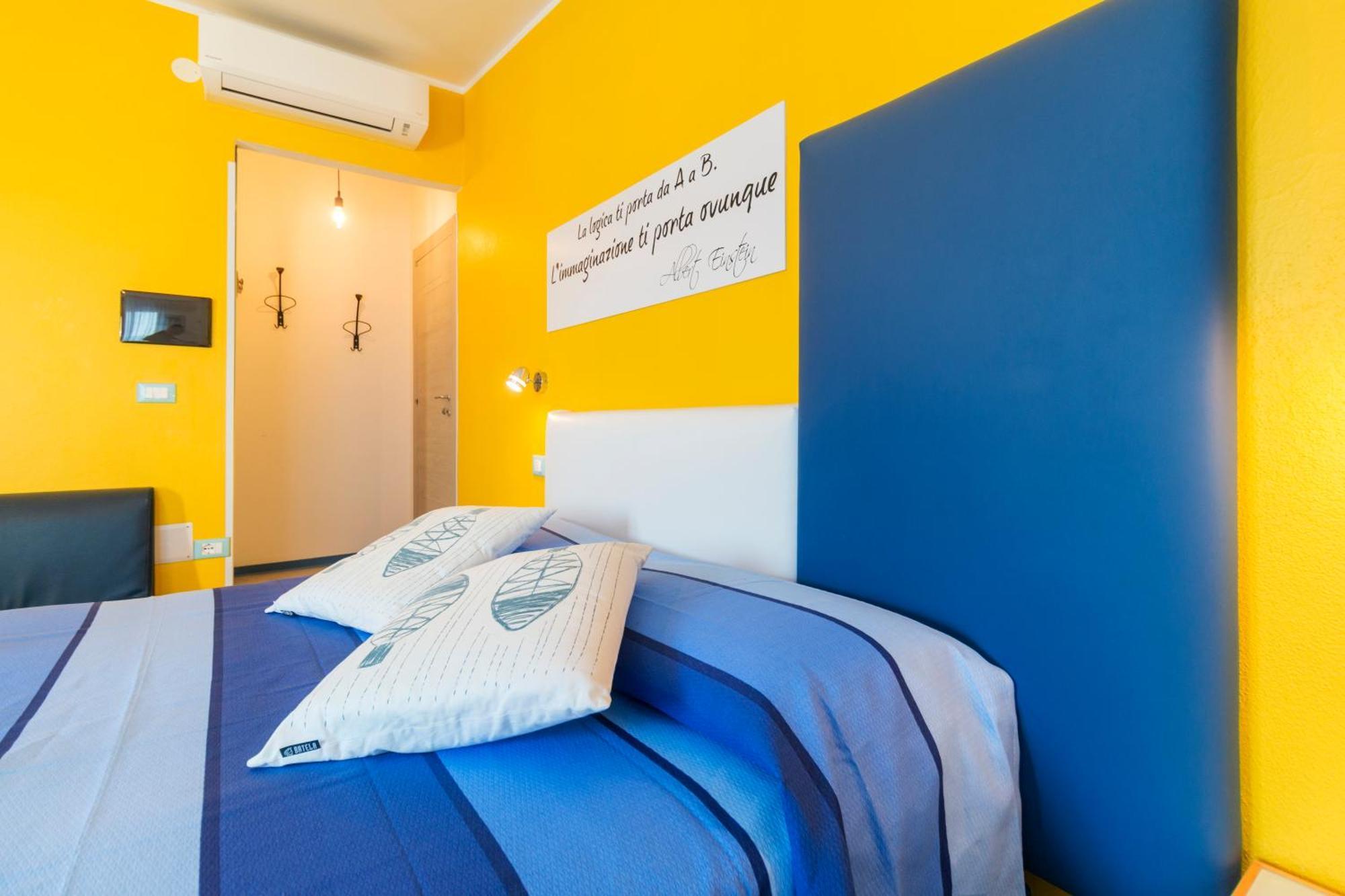 La Favorita Hotel Cala Gonone Eksteriør billede
