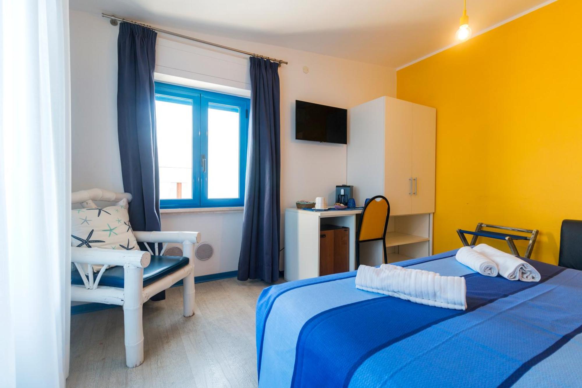 La Favorita Hotel Cala Gonone Eksteriør billede