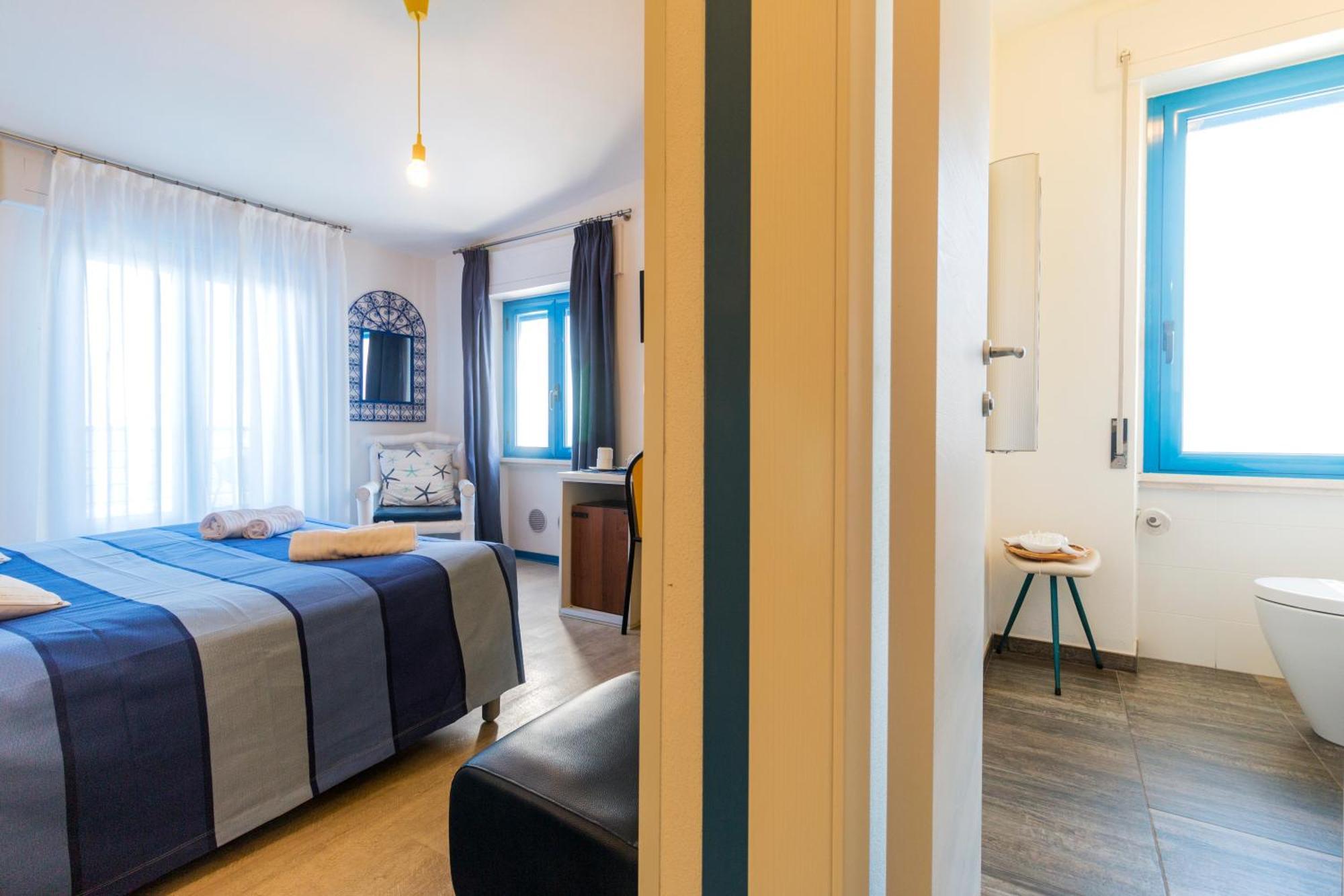 La Favorita Hotel Cala Gonone Eksteriør billede
