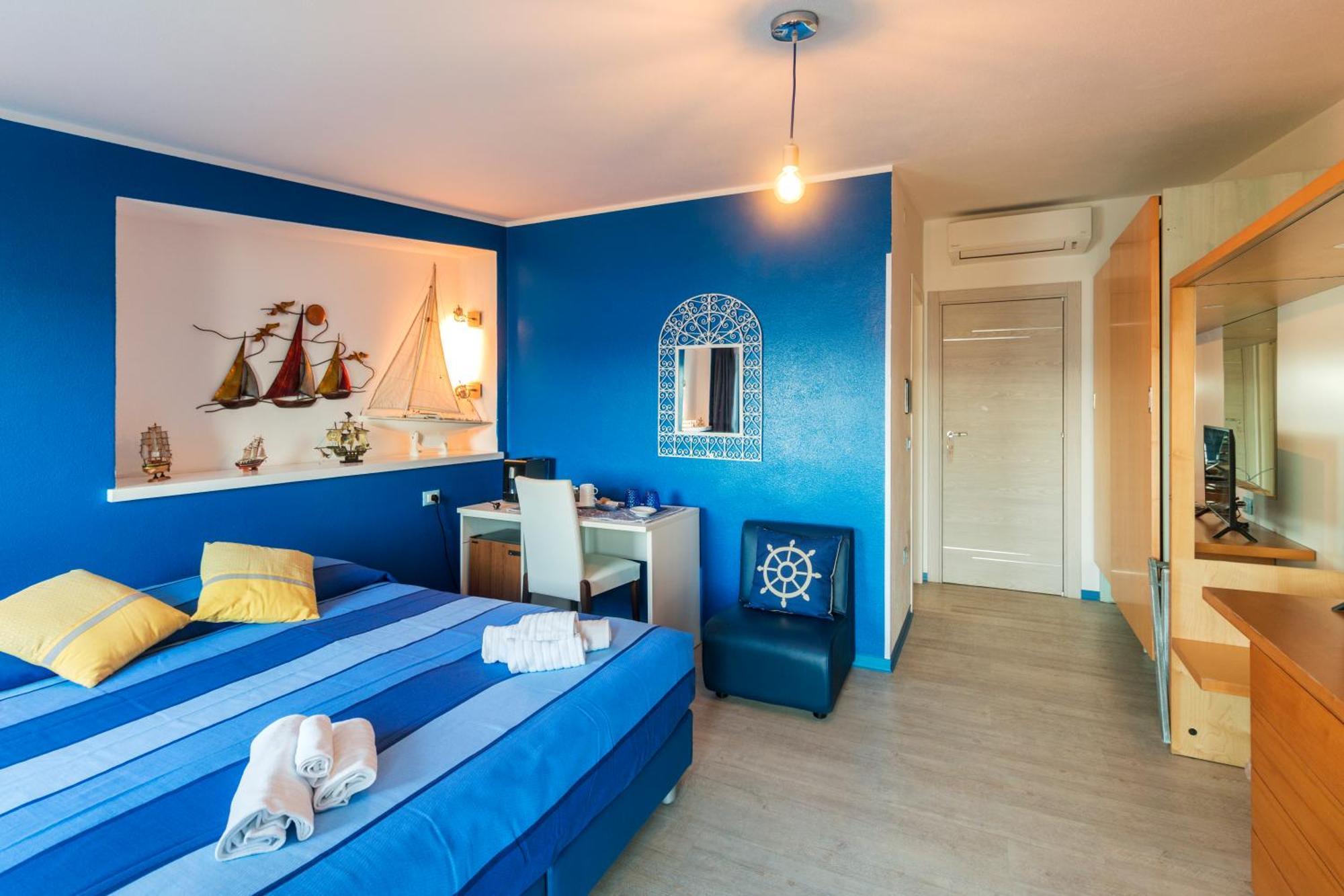 La Favorita Hotel Cala Gonone Eksteriør billede