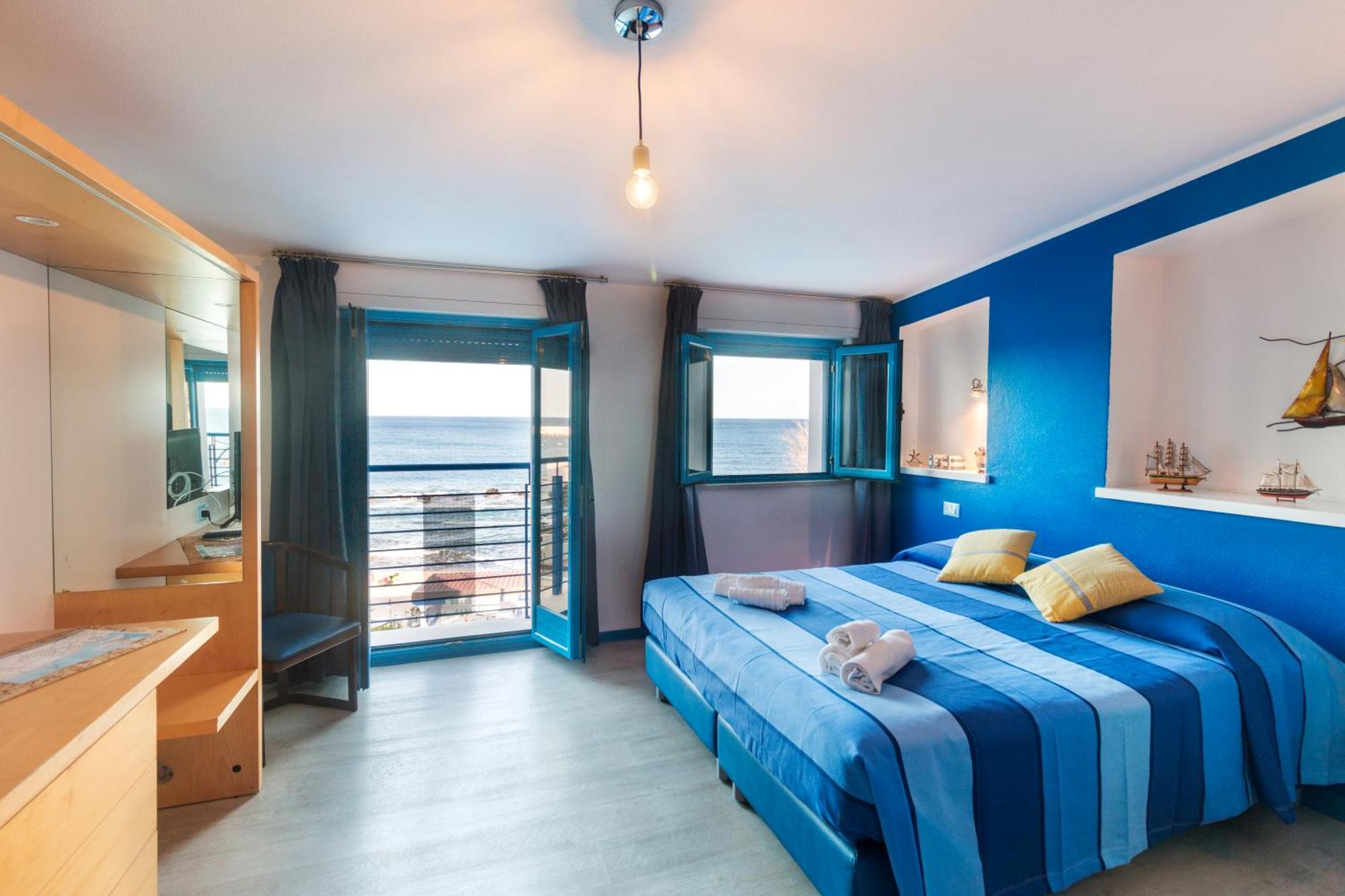 La Favorita Hotel Cala Gonone Eksteriør billede