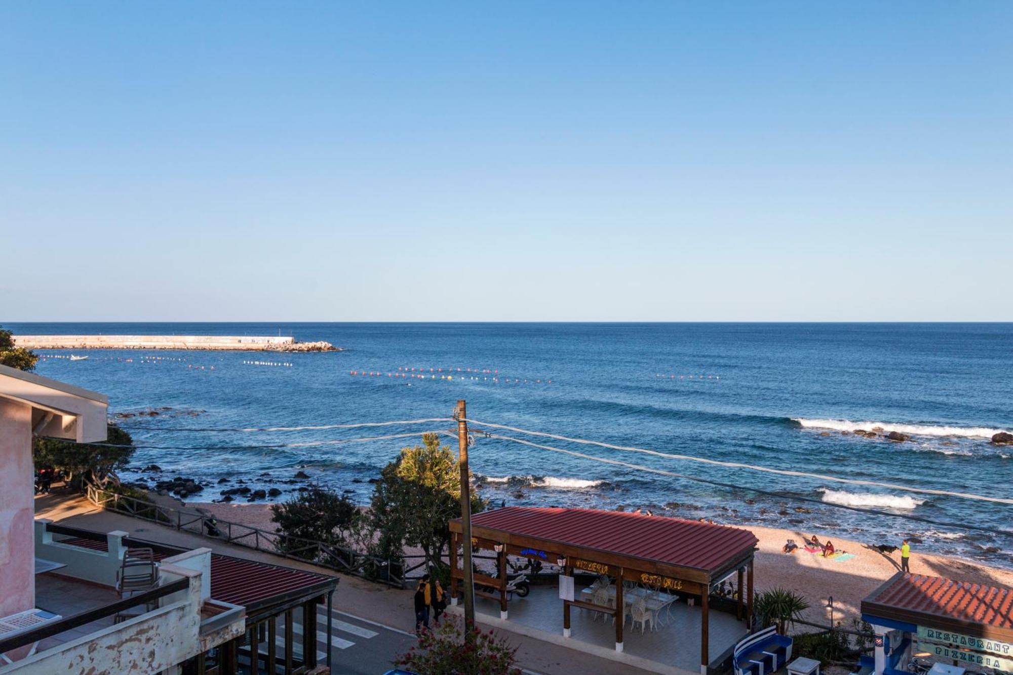 La Favorita Hotel Cala Gonone Eksteriør billede