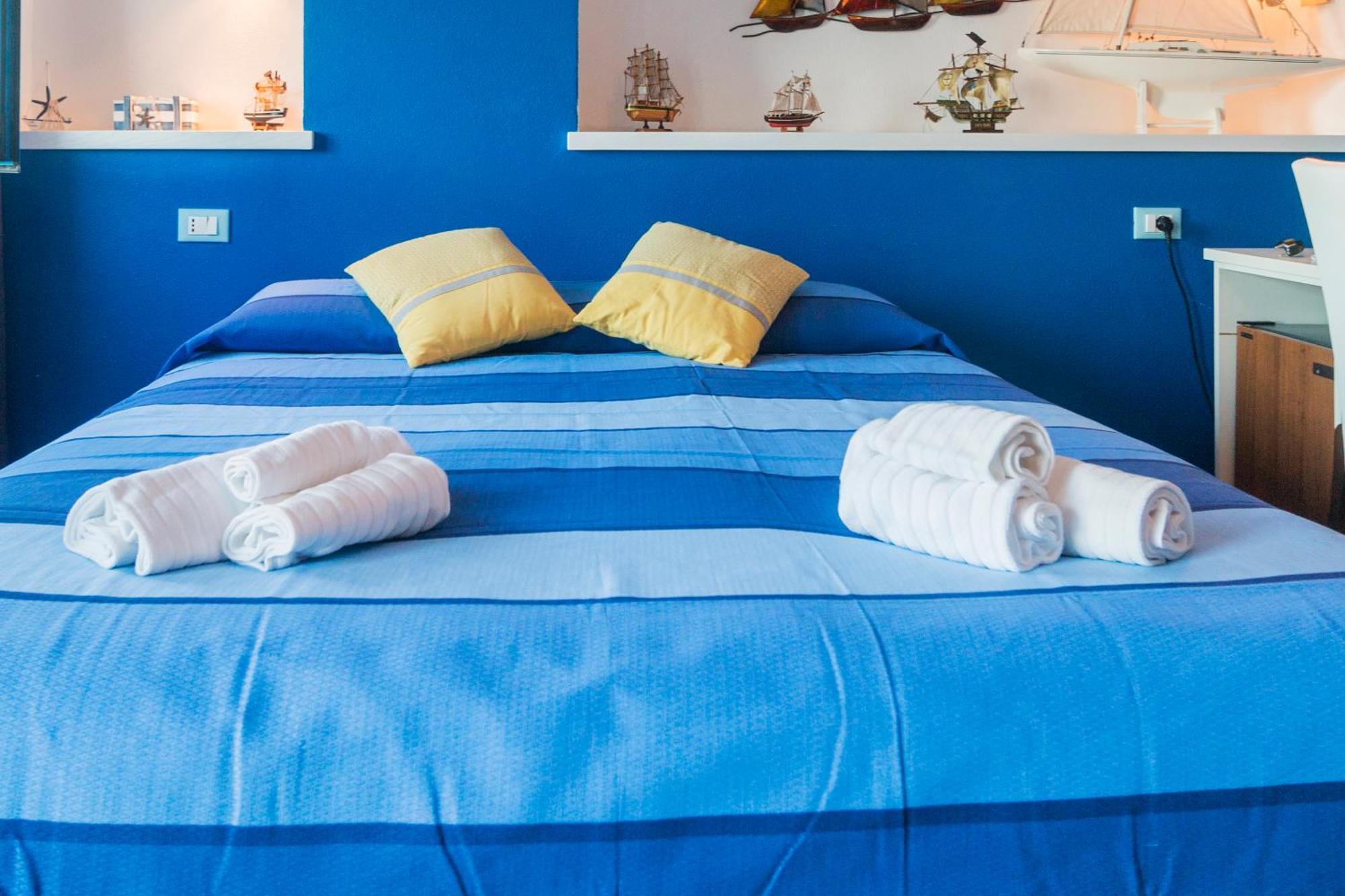 La Favorita Hotel Cala Gonone Eksteriør billede
