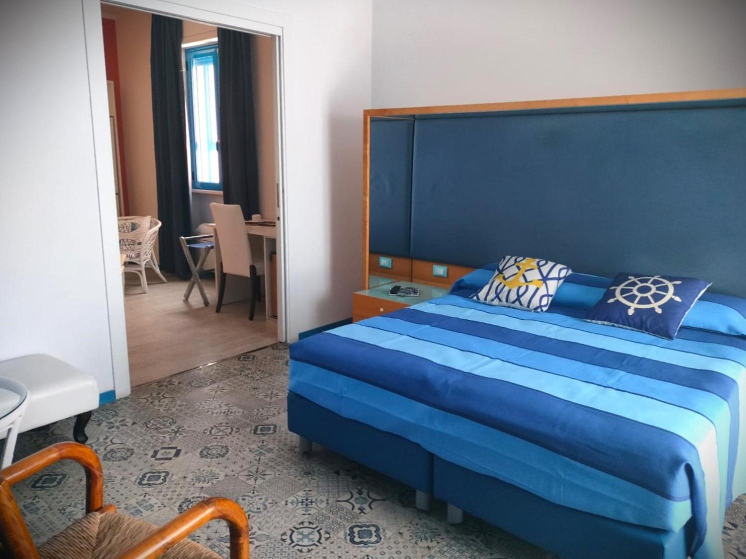 La Favorita Hotel Cala Gonone Eksteriør billede