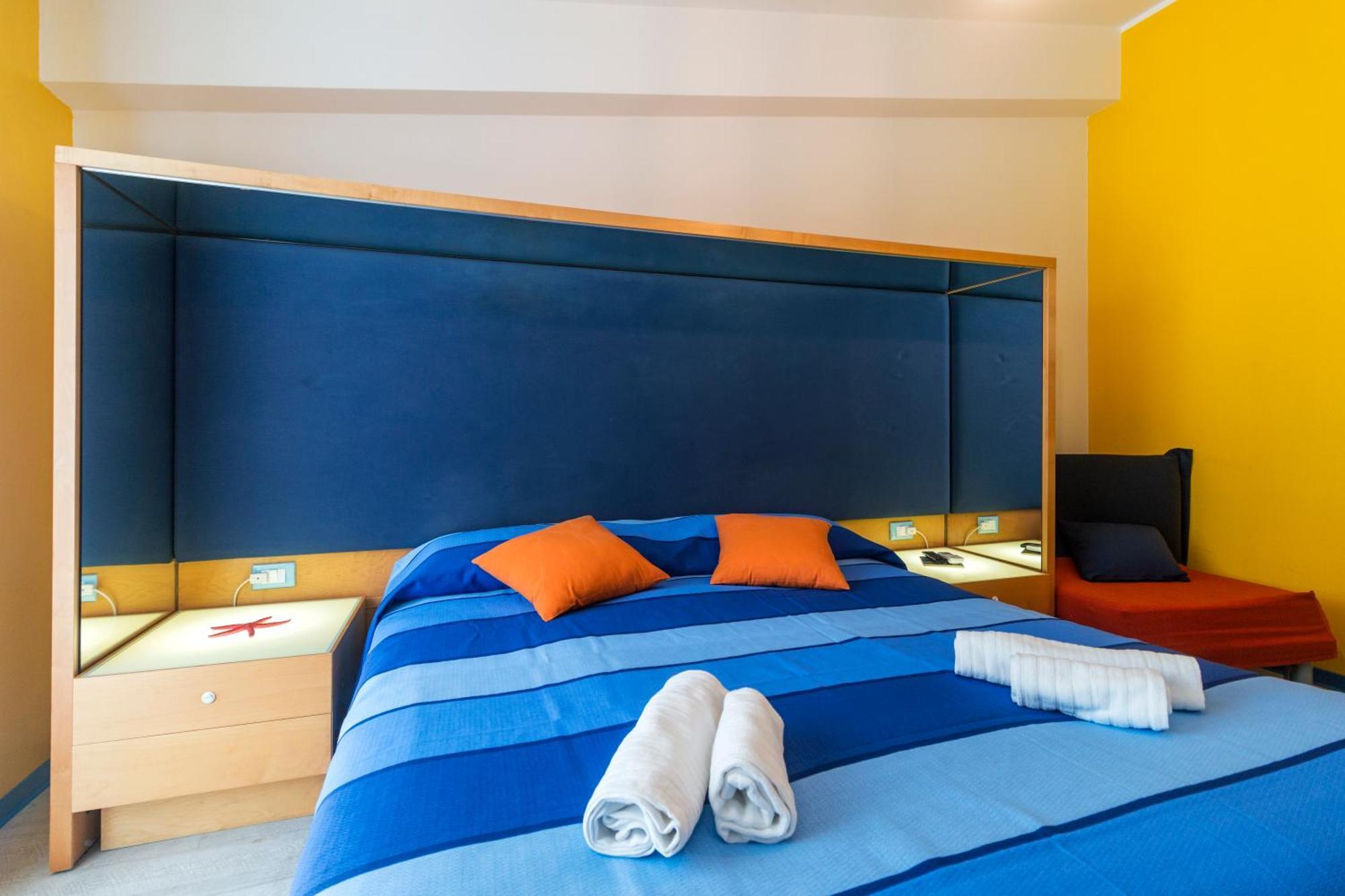 La Favorita Hotel Cala Gonone Eksteriør billede